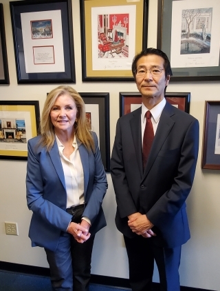 Consul-General and Senator Blackburn